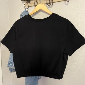 Black Cropped Thick Material Shirt Elastic at Waist Size L